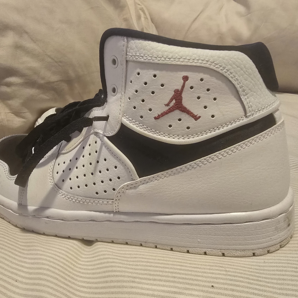 Nike Air Jordan White Black Red High-Top Sneaker